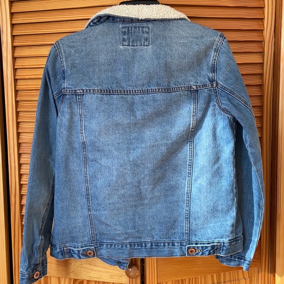 fur collar forever 21 denim jacket - Picture 6 of 6